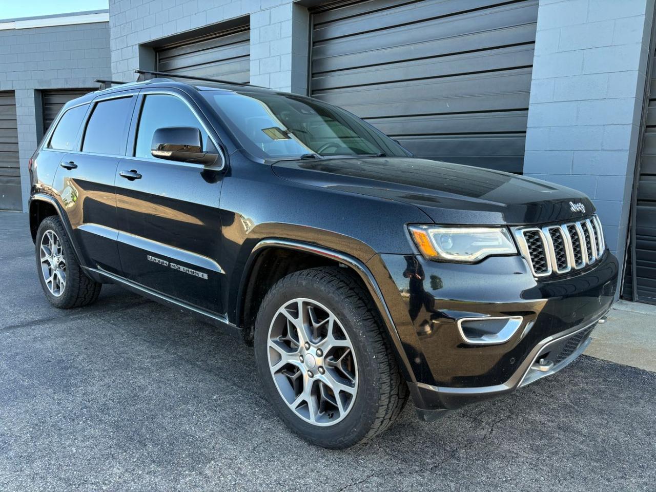 jeep grand cherokee 2018 1C4RJFBG4JC122569 image jeep grand cherokee 2018 1C4RJFBG4JC122569 image